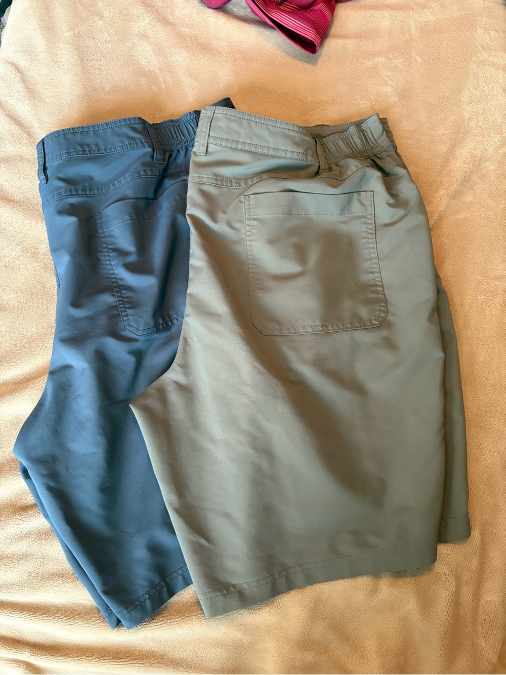 O'Neill Men's Hybrid Shorts in Blue and Gray